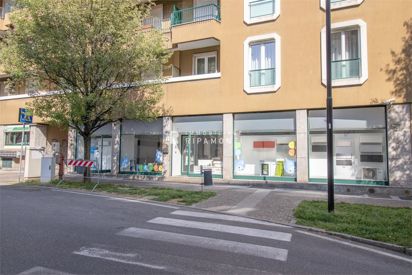Negozio in Vendita