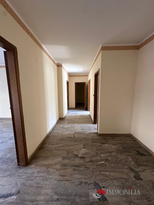Quadrilocale in Affitto a Melito di Porto Salvo, 300&euro;, 130 m²