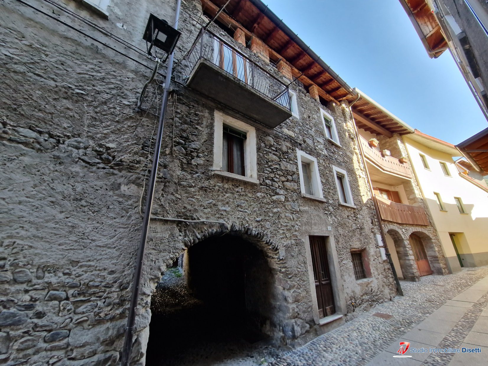 Rustico in Vendita