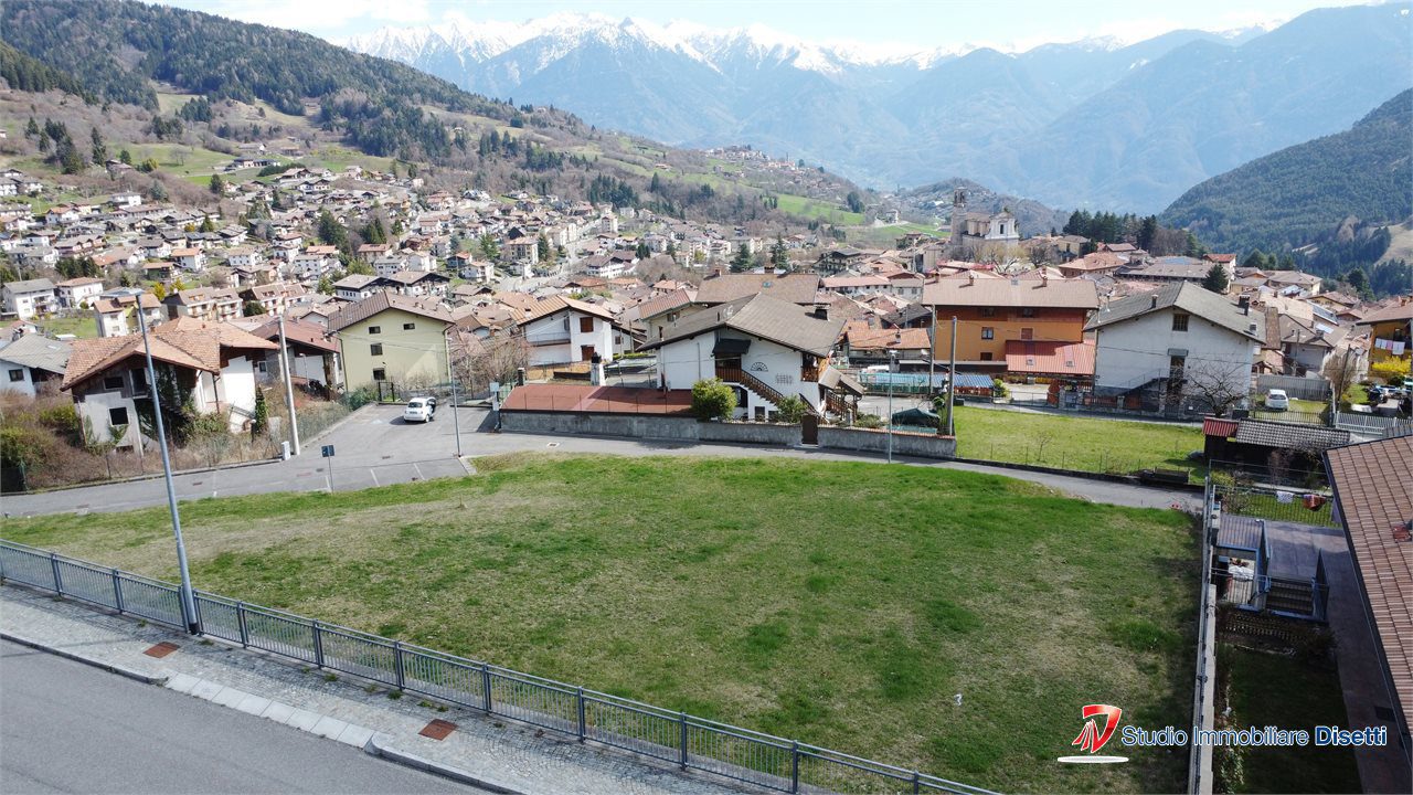 Terreno in Vendita