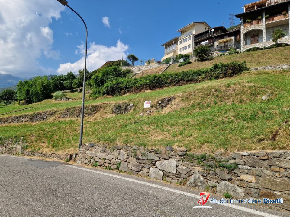 Terreno in Vendita