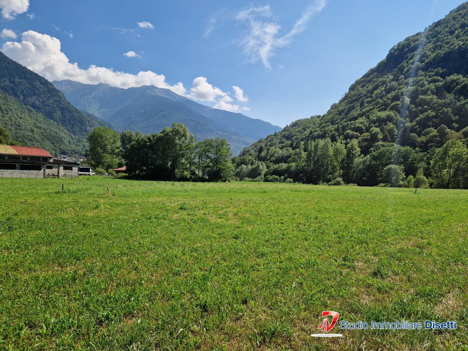 Terreno in Vendita