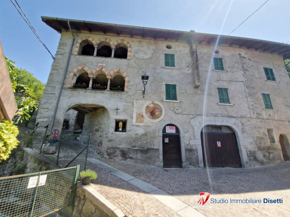 Villa in Vendita