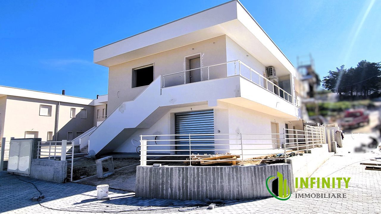Appartamento in Vendita a Matera, 350'000&euro;, 165 m²