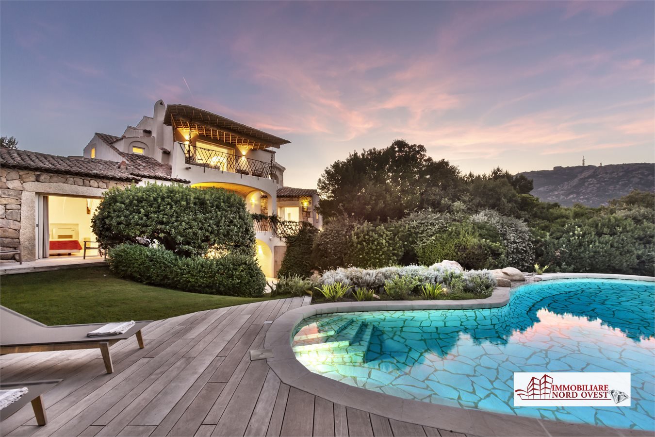 Villa in Affitto