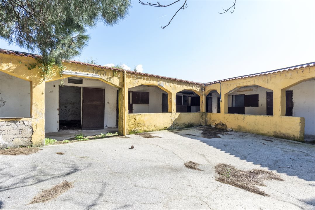 Stabile / Palazzo in Vendita