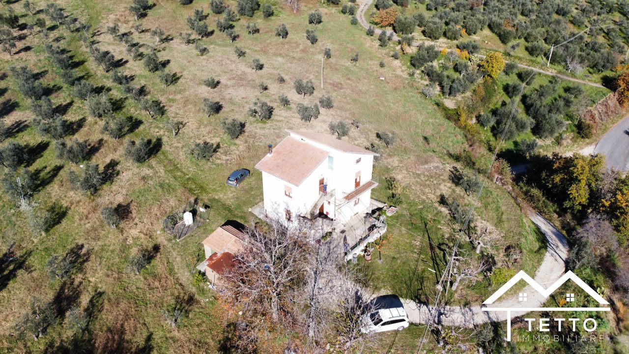 Rustico in Vendita