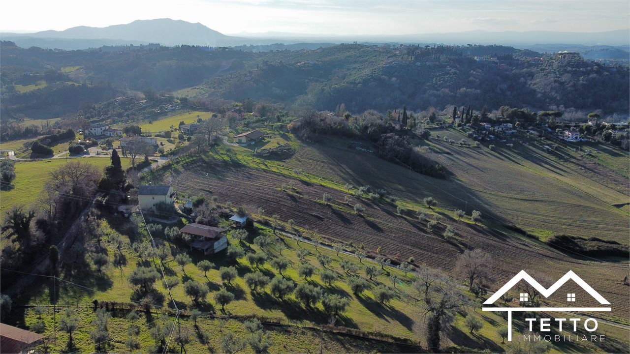 Terreno in Vendita
