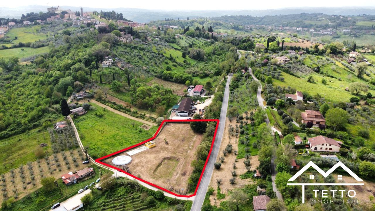 Terreno in Vendita