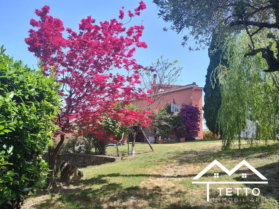 Villa in Vendita