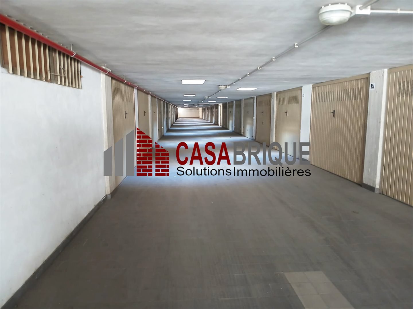Garage in Vendita