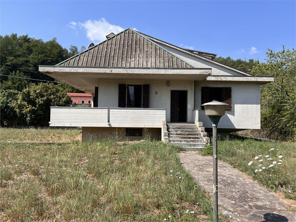 Casa Indipendente a Pontremoli