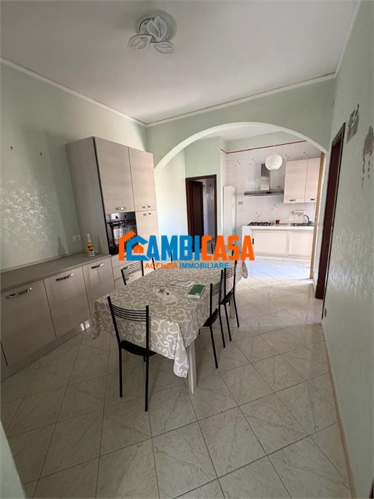 Quadrilocale in Vendita a Palermo, 117'000&euro;, 117 m²