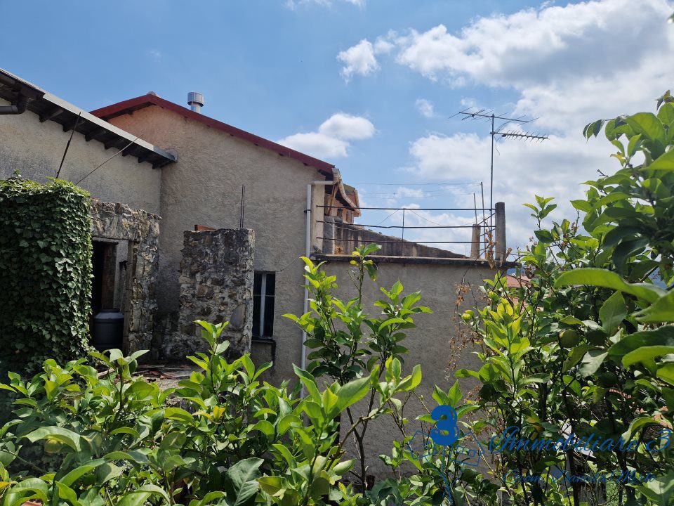 Rustico in Vendita