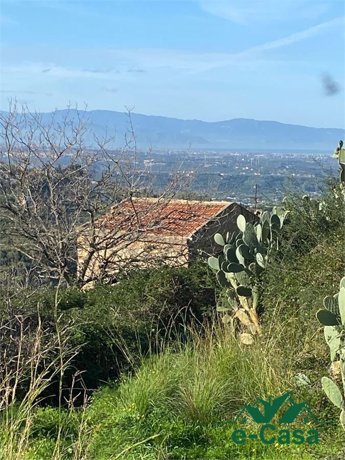 Terreno in Vendita