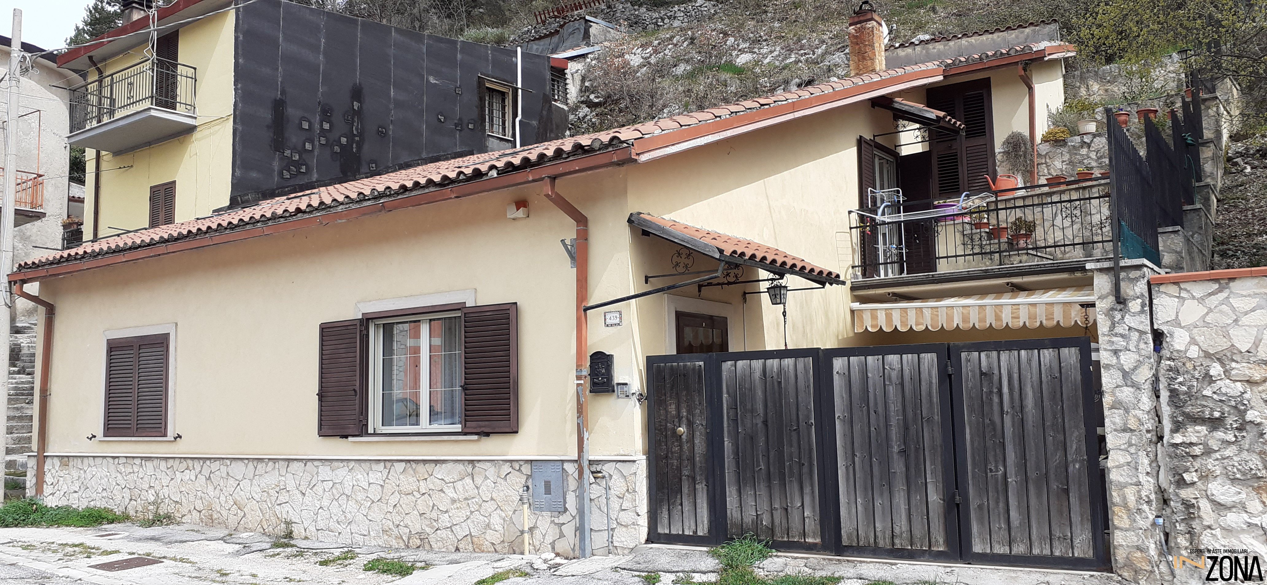 Appartamento in vendita a Capistrello - foto 1