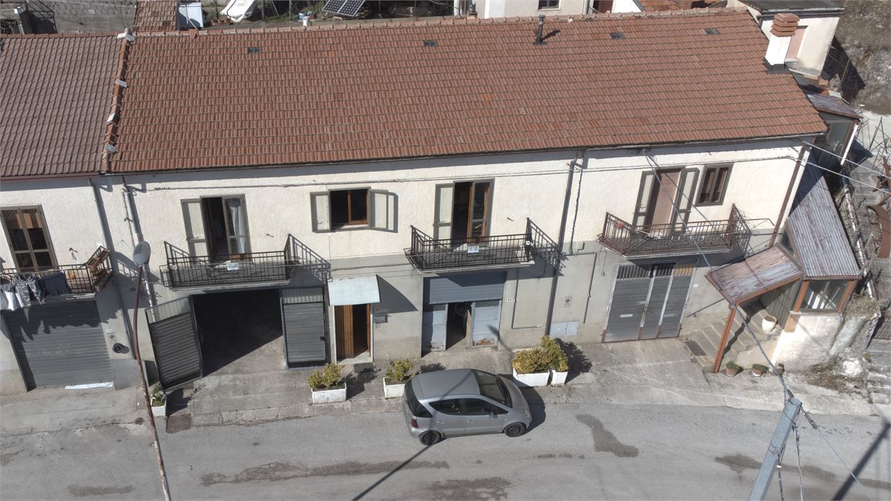 Appartamento in vendita a Roccamandolfi - foto 1