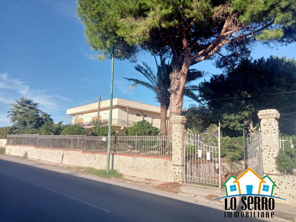 Villa in Vendita
