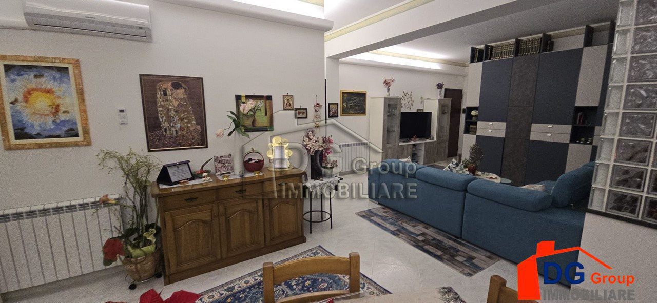 Appartamento in Vendita