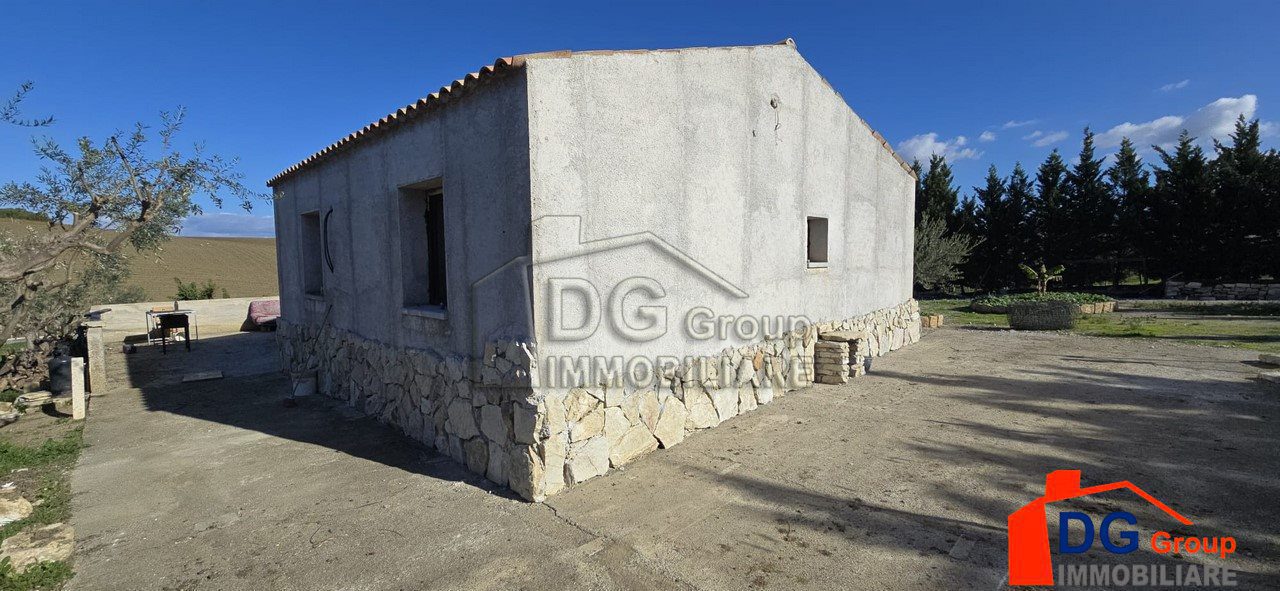 Villa in Vendita