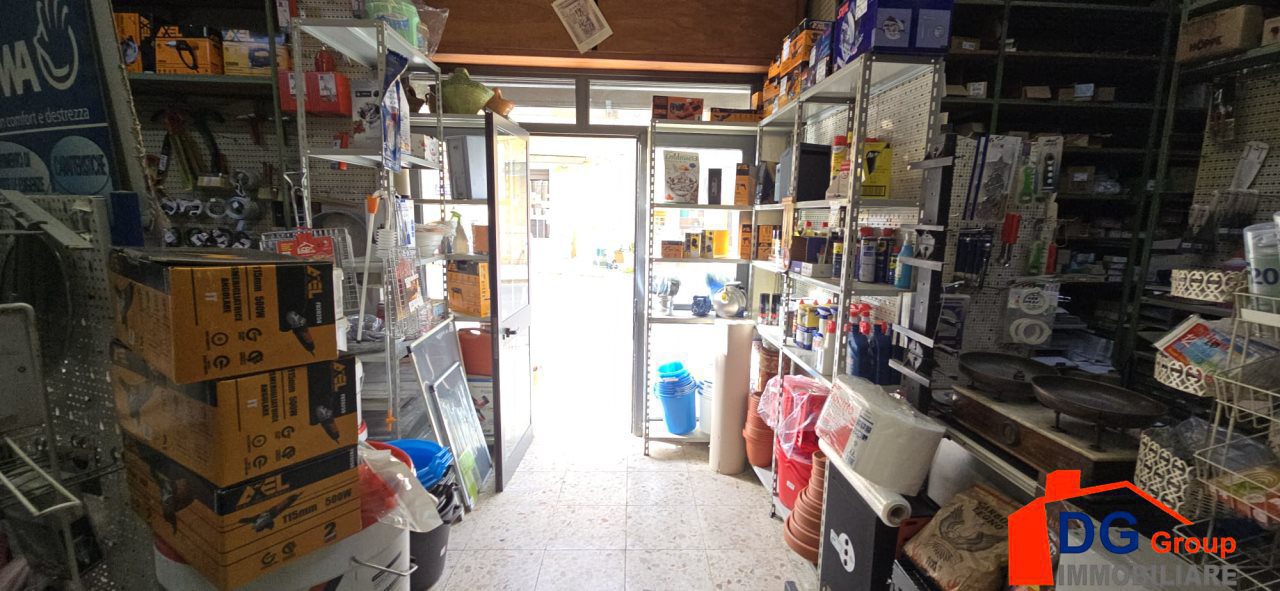 Negozio in Vendita