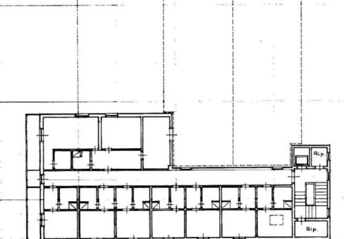 Planimetria Albergo su cinque piani con corte